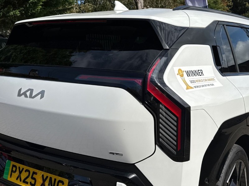 2025 (25) KIA EV3 148kW GT-Line S 81.4kWh 5dr Auto 4486673