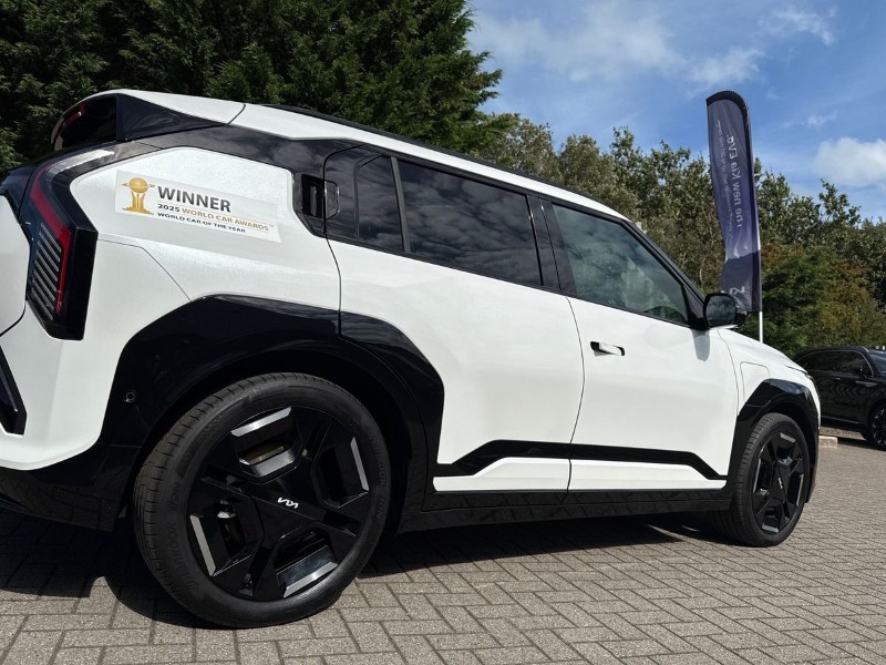 2025 (25) KIA EV3 148kW GT-Line S 81.4kWh 5dr Auto 4486669