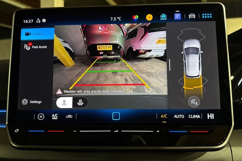 2025 (25) VOLKSWAGEN GOLF 1.5 TSI 150 Match 5dr 4843743