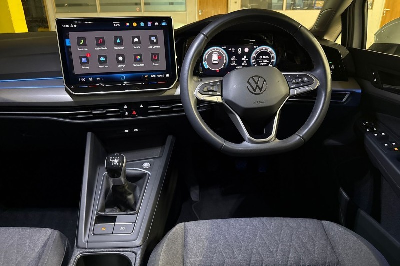 2025 (25) VOLKSWAGEN GOLF 1.5 TSI 150 Match 5dr 4843740