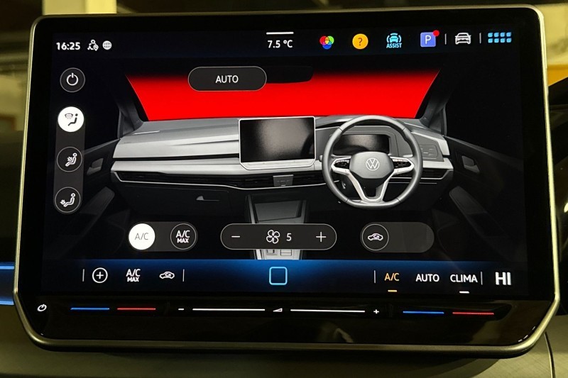 2025 (25) VOLKSWAGEN GOLF 1.5 TSI 150 Match 5dr 4843745