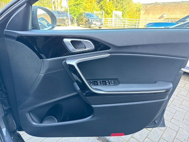 2025 (25) KIA XCEED 1.5T GDi ISG 138 GT-Line 5dr 4486823