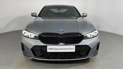 2023 (73) BMW 3 SERIES 330e M Sport 4dr Step Auto [Tech/Pro Pack] 2803249