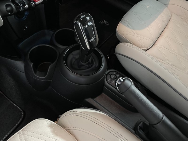 2024 (73) MINI HATCHBACK 1.5 Cooper Exclusive Premium 3dr Auto 2863617