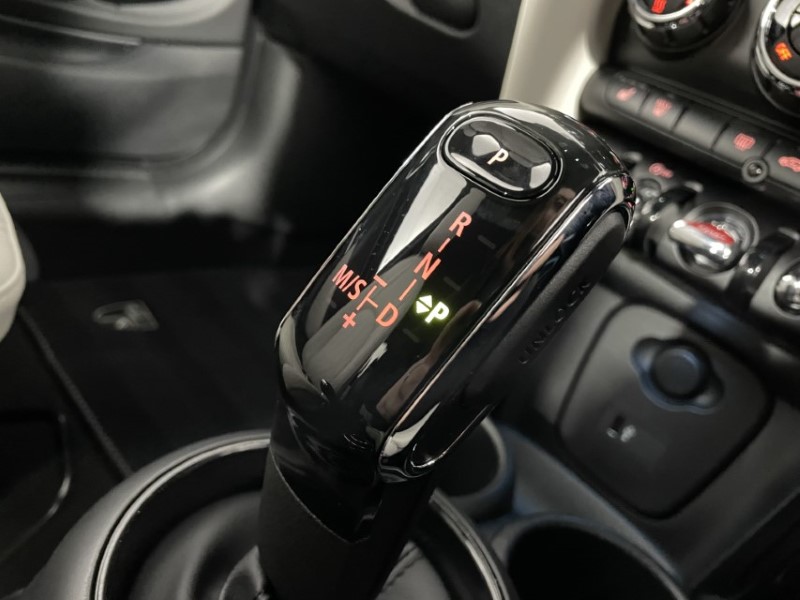 2024 (73) MINI HATCHBACK 1.5 Cooper Exclusive Premium 3dr Auto 2863605