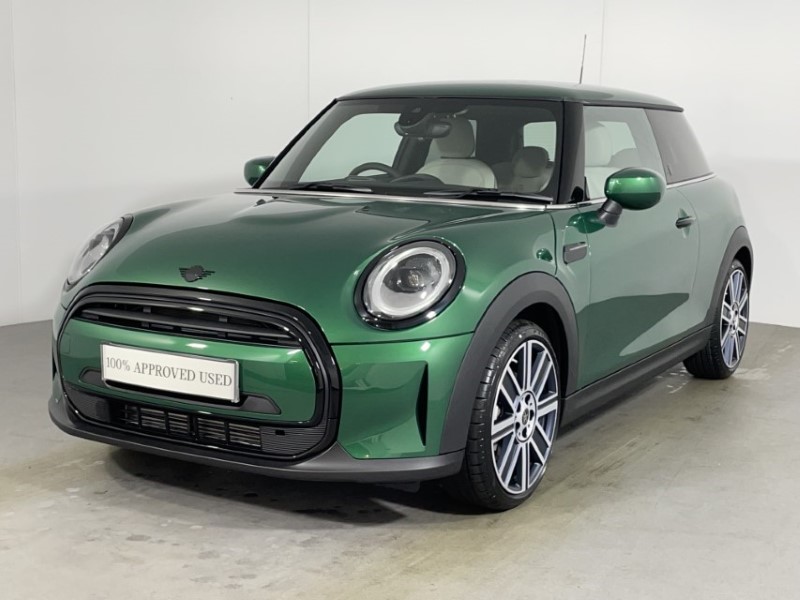 2024 (73) MINI HATCHBACK 1.5 Cooper Exclusive Premium 3dr Auto 2863662