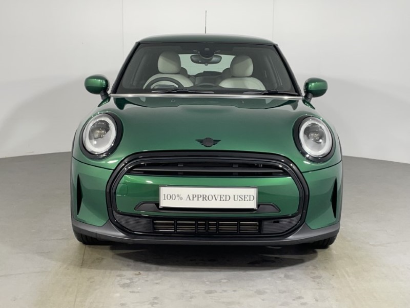 2024 (73) MINI HATCHBACK 1.5 Cooper Exclusive Premium 3dr Auto 2863661