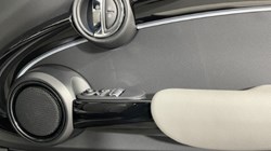 2024 (73) MINI HATCHBACK 1.5 Cooper Exclusive Premium 3dr Auto 2863611