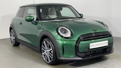 2024 (73) MINI HATCHBACK 1.5 Cooper Exclusive Premium 3dr Auto 2863669