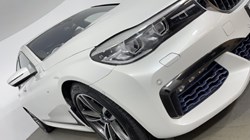 2016 (66) BMW 7 SERIES 750i M Sport 4dr Auto 3003851