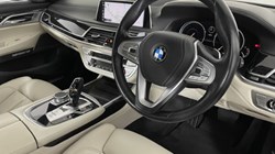 2016 (66) BMW 7 SERIES 750i M Sport 4dr Auto 3003813