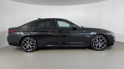 2022 (72) BMW 5 SERIES 530e M Sport 4dr Auto 2987829