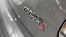 2021 (21) MINI HATCHBACK 2.0 Cooper S Classic 3dr 3029370