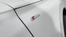 2018 (18) AUDI Q5 2.0 TDI Quattro S Line 5dr S Tronic 3108564