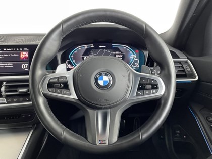 2021 (21) BMW 3 SERIES 330e M Sport 5dr Step Auto
