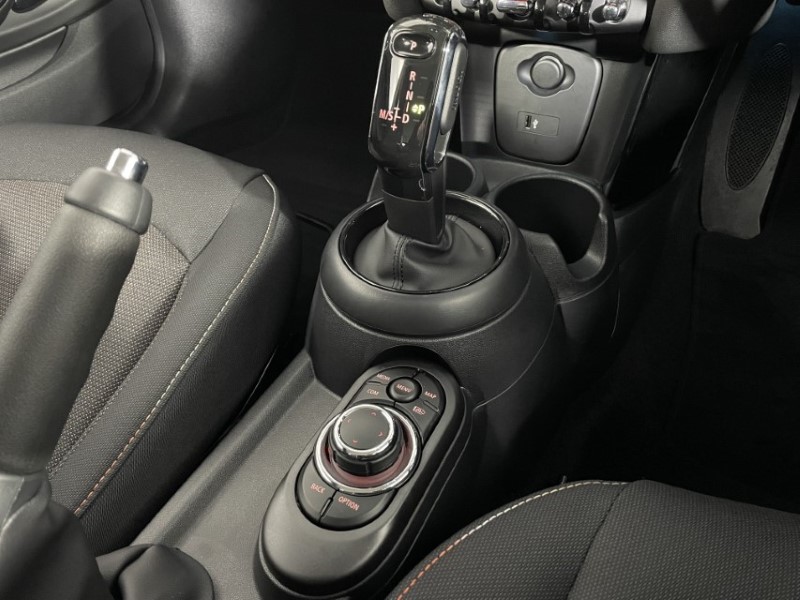 2024 (24) MINI HATCHBACK 1.5 Cooper Classic Premium 3dr Auto 3112669