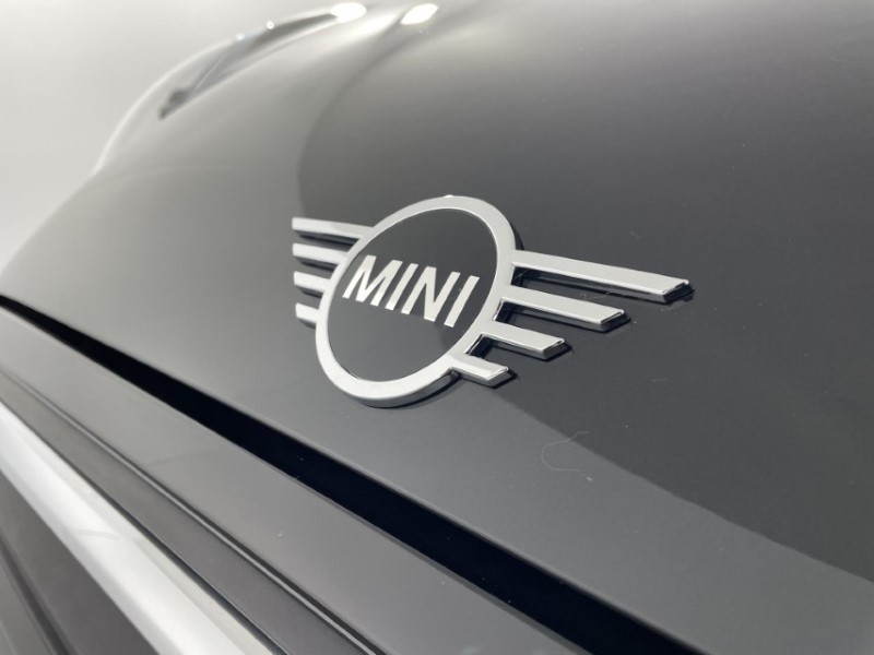 2024 (24) MINI HATCHBACK 1.5 Cooper Classic Premium 3dr Auto 3112697