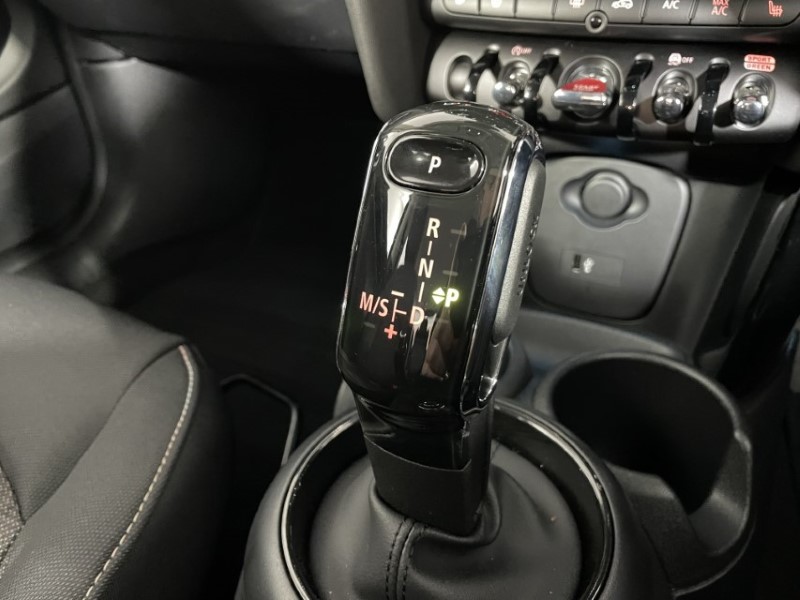 2024 (24) MINI HATCHBACK 1.5 Cooper Classic Premium 3dr Auto 3112670