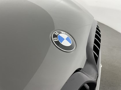 2021 (21) BMW 5 SERIES M550i xDrive 4dr Auto