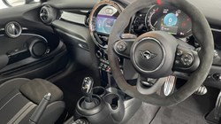 2024 (24) MINI HATCHBACK 1.5 Cooper Sport Premium Plus 3dr Auto 3076786
