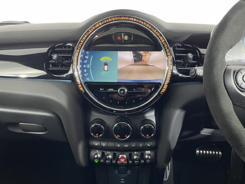 2024 (24) MINI HATCHBACK 1.5 Cooper Sport Premium Plus 3dr Auto 3076766