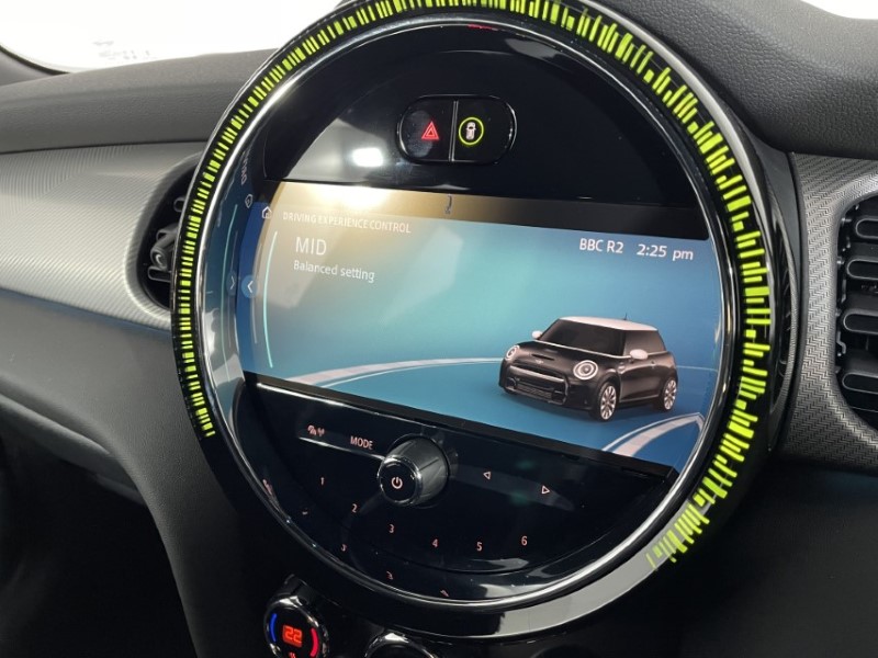 2024 (24) MINI HATCHBACK 2.0 John Cooper Works Premium 3dr 3073387