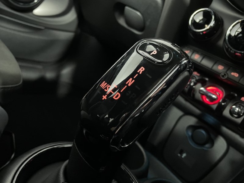 2024 (24) MINI HATCHBACK 2.0 John Cooper Works Premium 3dr 3073399