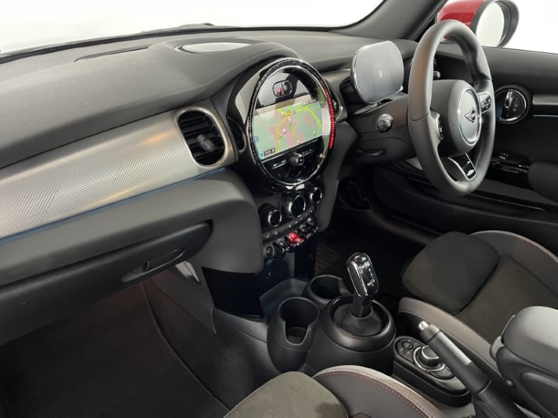 2024 (24) MINI HATCHBACK 2.0 John Cooper Works Premium 3dr 3073408