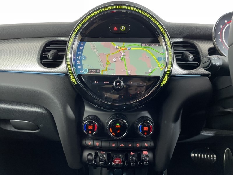 2024 (24) MINI HATCHBACK 2.0 John Cooper Works Premium 3dr 3073389
