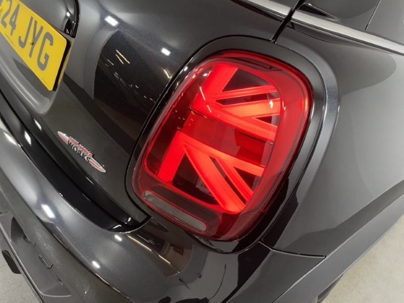 2024 (24) MINI HATCHBACK 2.0 John Cooper Works Premium 3dr 3073412