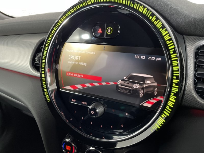 2024 (24) MINI HATCHBACK 2.0 John Cooper Works Premium 3dr 3073386