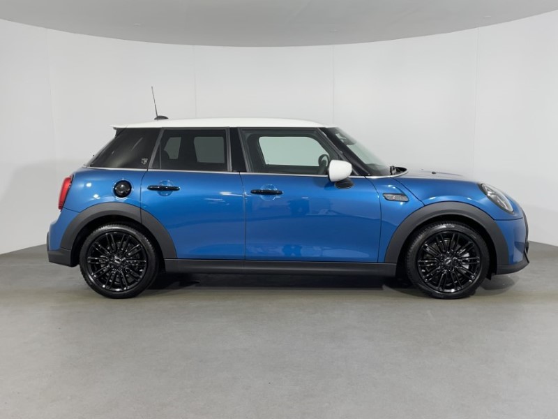 2024 (24) MINI HATCHBACK 2.0 Cooper S Exclusive Premium 5dr 3455968