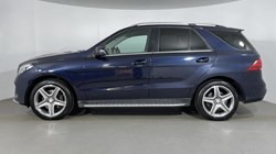 2016 (16) MERCEDES-BENZ GLE 350d 4Matic AMG Line 5dr 9G-Tronic 3100023
