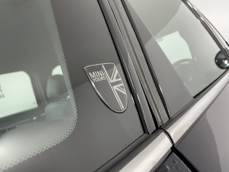 2024 (24) MINI COUNTRYMAN 1.5 Cooper S E Exclusive Prem ALL4 PHEV 5dr Auto 3114266