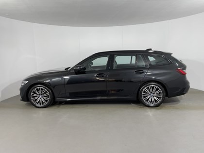2022 (22) BMW 3 SERIES 320d xDrive MHT M Sport 5dr Step Auto