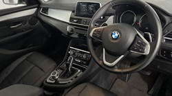 2020 (70) BMW 2 SERIES 220d Luxury 5dr Step Auto 3108374