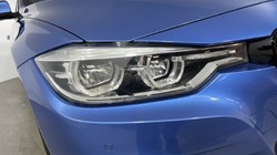 2017 (17) BMW 3 SERIES 330d xDrive M Sport 4dr Step Auto 3130014