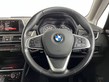 2015 (15) BMW 2 SERIES 220d Sport 5dr Step Auto