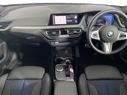 2022 (72) BMW 2 SERIES 220i M Sport 4dr Step Auto