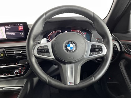2020 (20) BMW 5 SERIES 520d MHT M Sport 4dr Auto