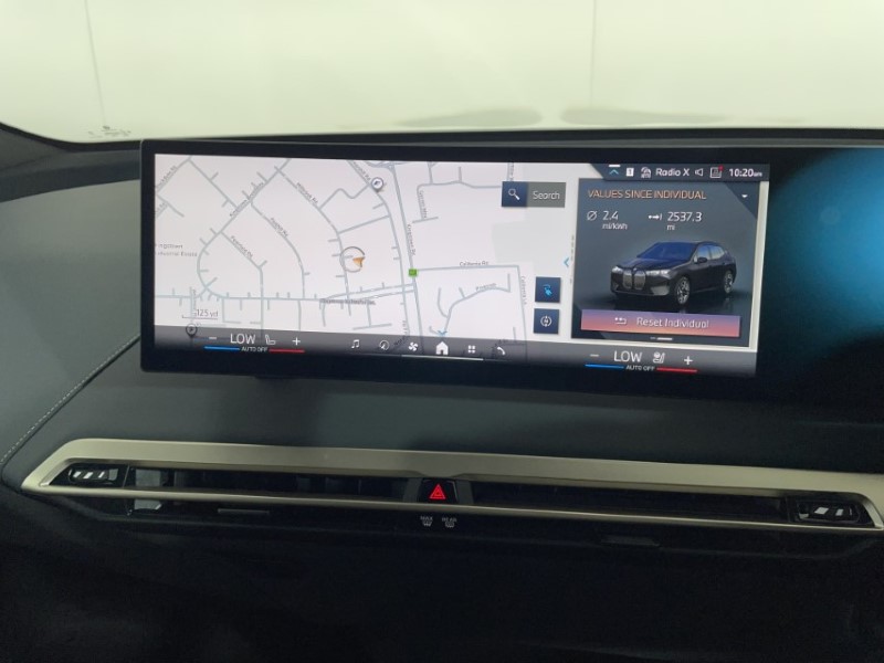 2024 (73) BMW iX 240kW xDrive40 M Sport 76.6kWh 5dr Auto Tech PLUS/Sky 3219095
