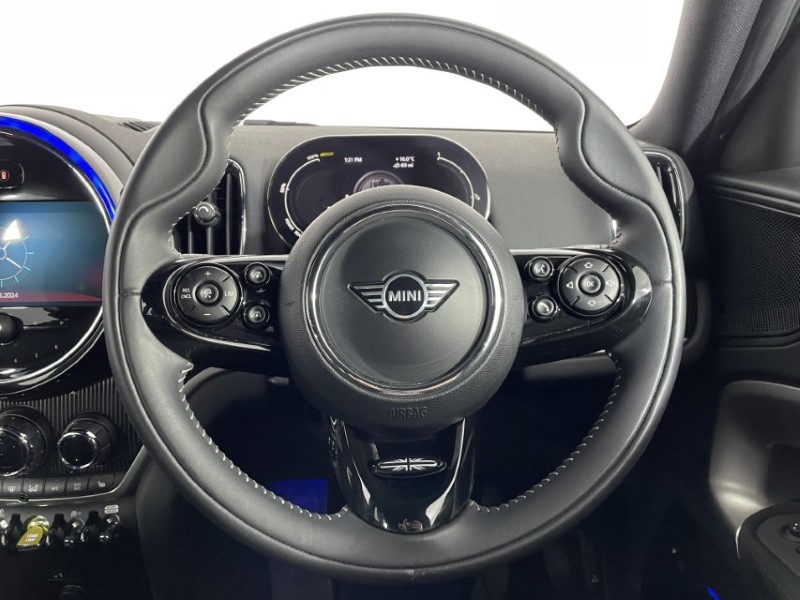 2020 (70) MINI COUNTRYMAN 1.5 Cooper S E Exclusive ALL4 PHEV 5dr Auto 3273124