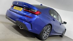 2021 (71) BMW 3 SERIES 320d xDrive MHT M Sport 4dr Step Auto 3382167