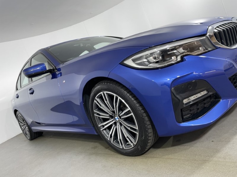 2021 (71) BMW 3 SERIES 320d xDrive MHT M Sport 4dr Step Auto 3382182