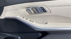 2021 (71) BMW 3 SERIES 320d xDrive MHT M Sport 4dr Step Auto 3382149