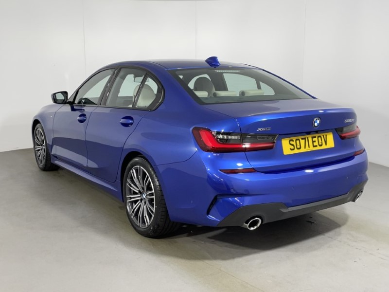 2021 (71) BMW 3 SERIES 320d xDrive MHT M Sport 4dr Step Auto 1