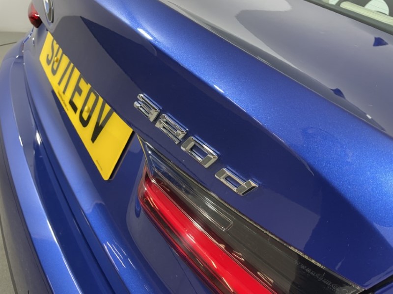 2021 (71) BMW 3 SERIES 320d xDrive MHT M Sport 4dr Step Auto 3382158