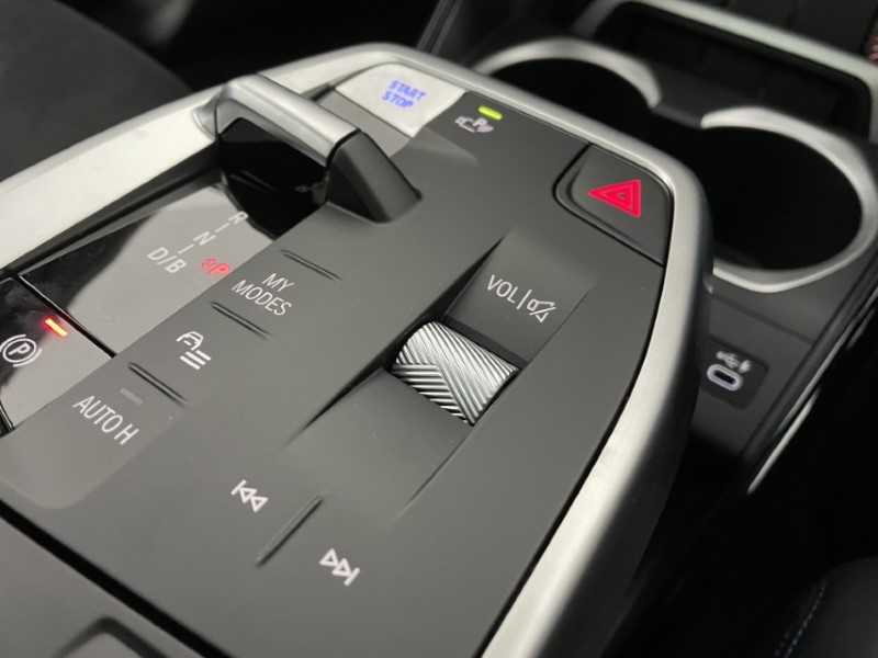 2024 (24) BMW iX2 230kW xDrive30 M Sport 65kWh 5dr Auto [Tech/Pro] 3327611