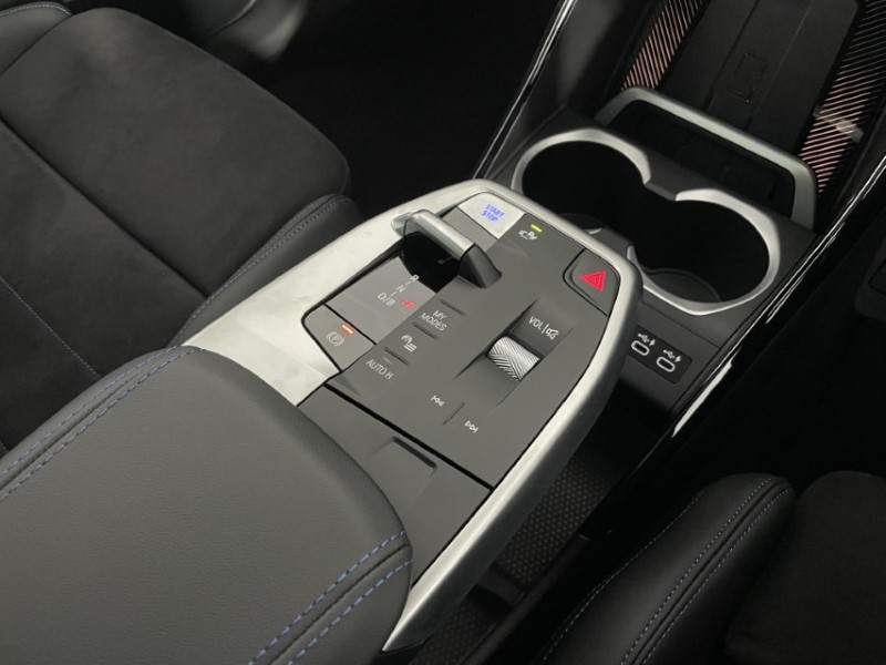 2024 (24) BMW iX2 230kW xDrive30 M Sport 65kWh 5dr Auto [Tech/Pro] 3327610