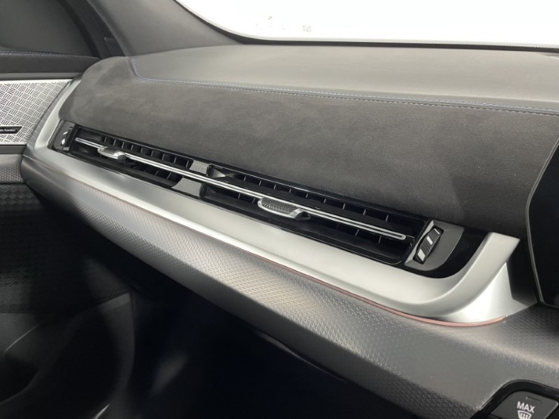 2024 (24) BMW iX2 230kW xDrive30 M Sport 65kWh 5dr Auto [Tech/Pro] 3327609